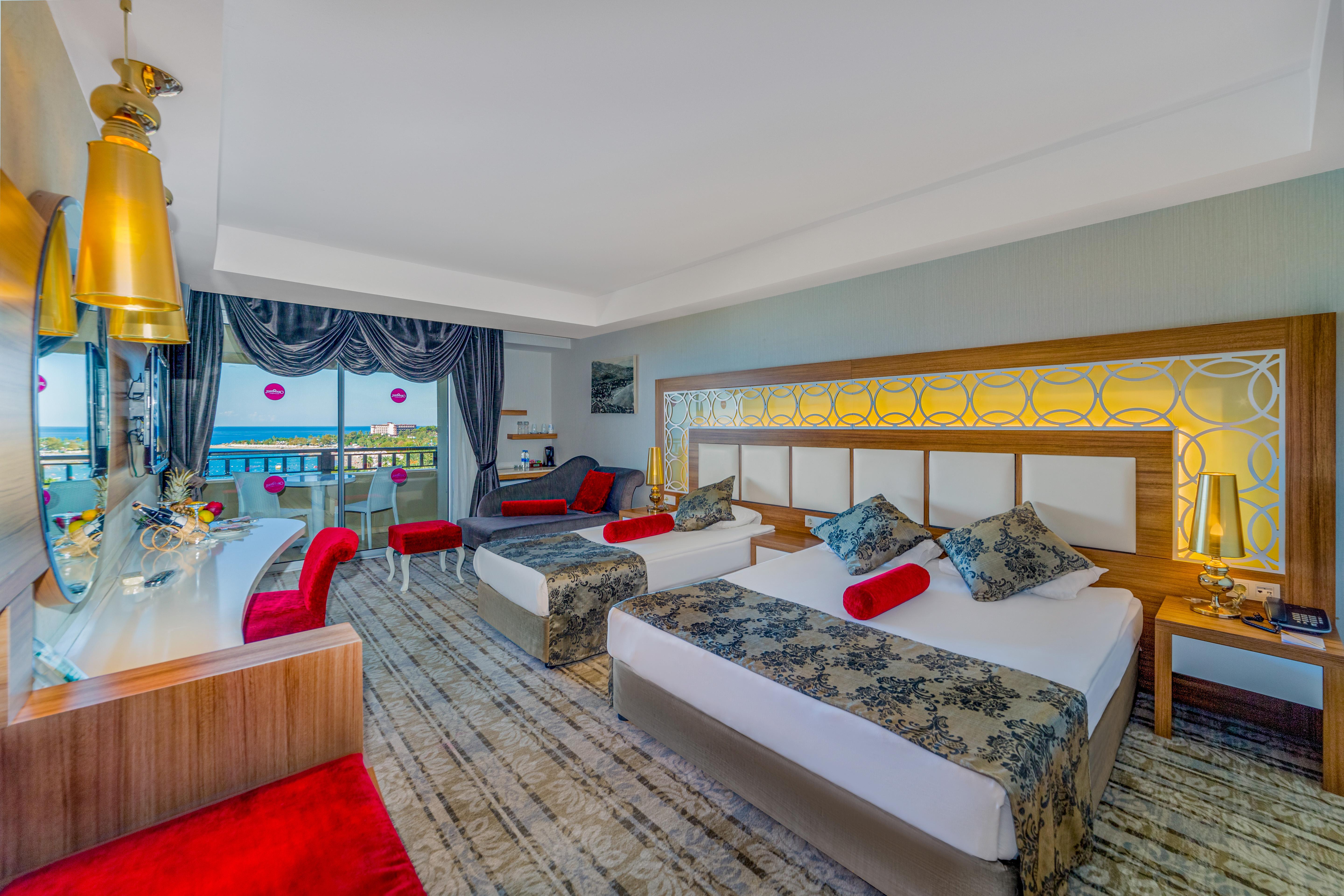 Justiniano Deluxe Resort Okurcalar Bagian luar foto