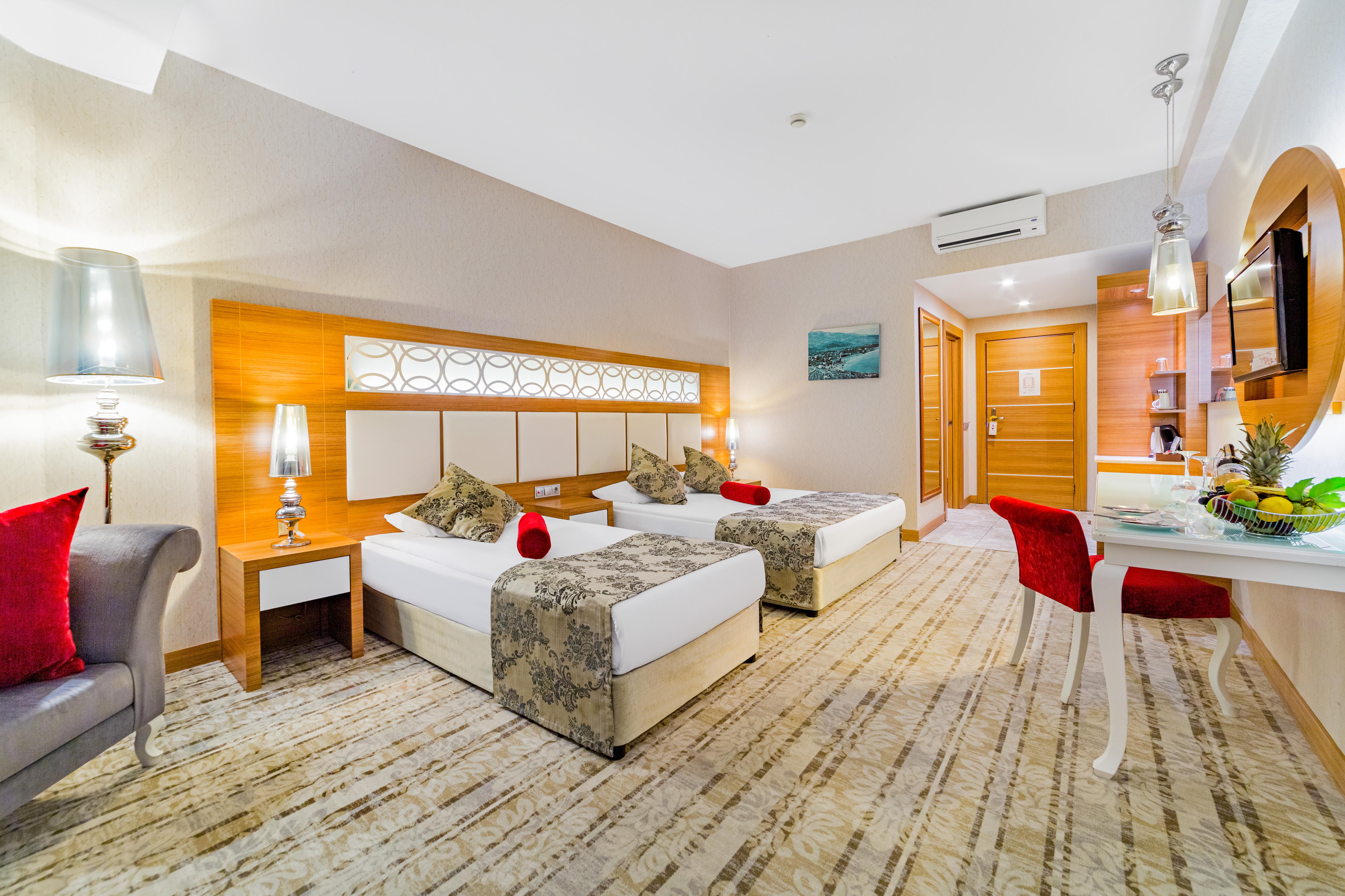 Justiniano Deluxe Resort Okurcalar Bagian luar foto