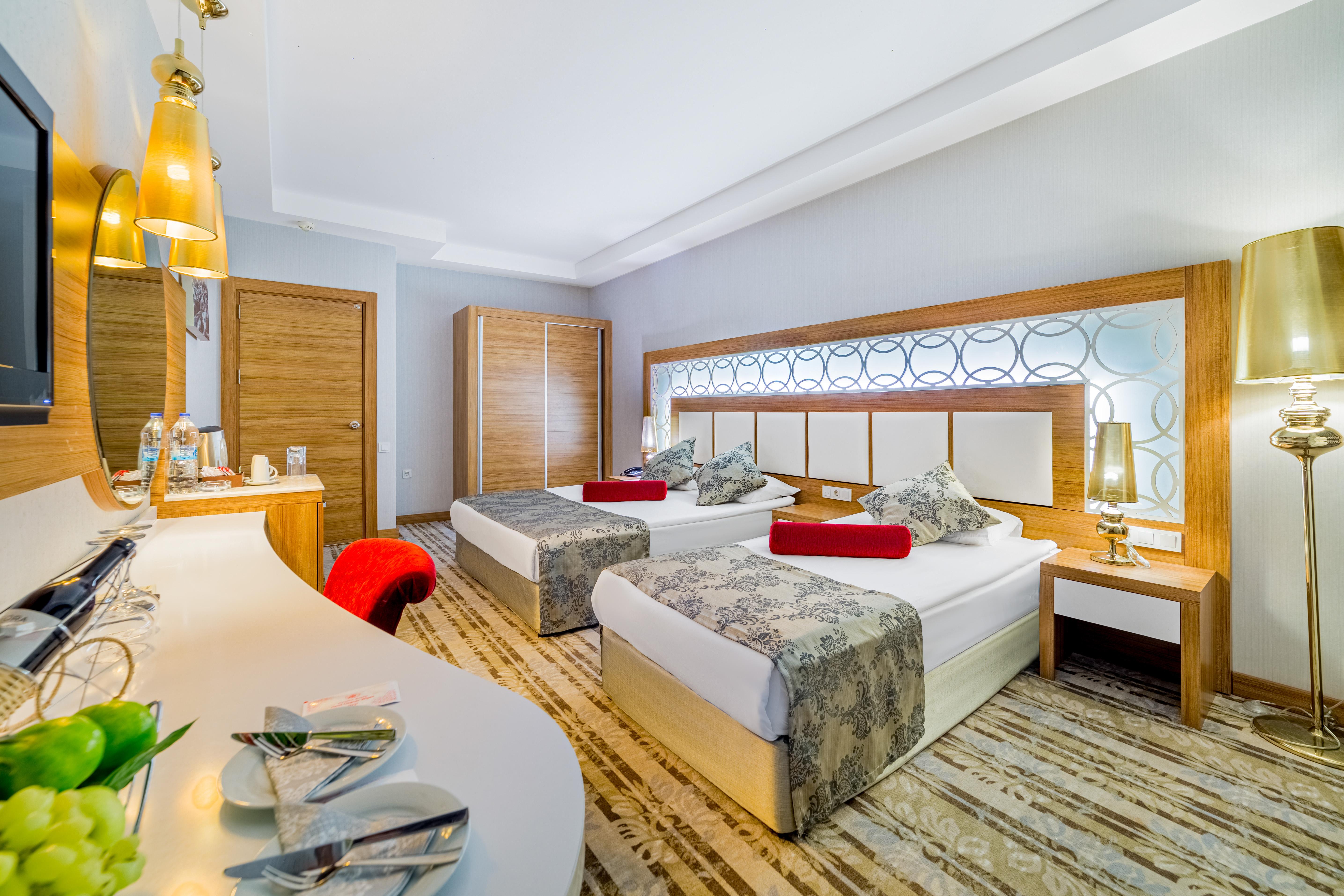 Justiniano Deluxe Resort Okurcalar Bagian luar foto