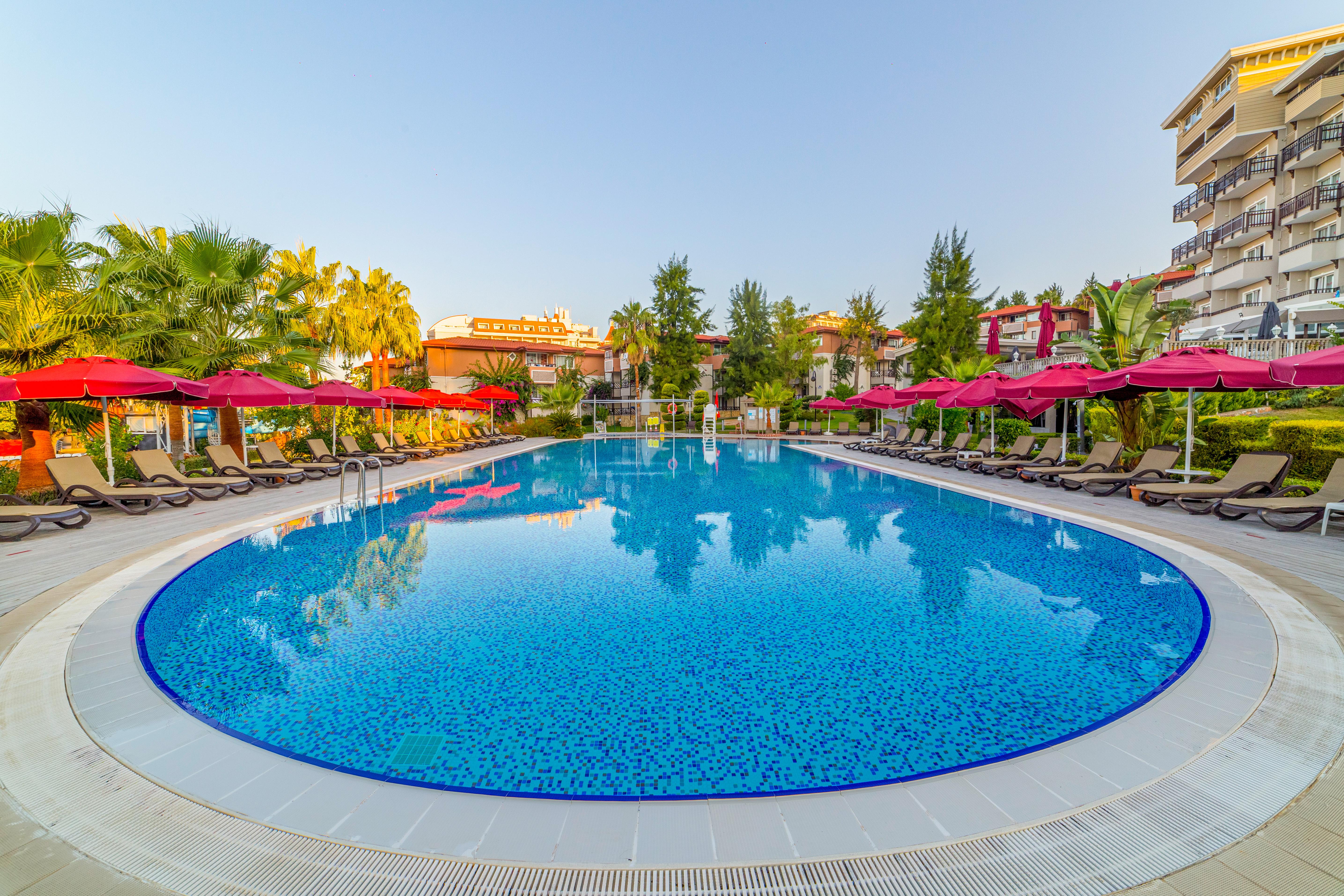 Justiniano Deluxe Resort Okurcalar Bagian luar foto